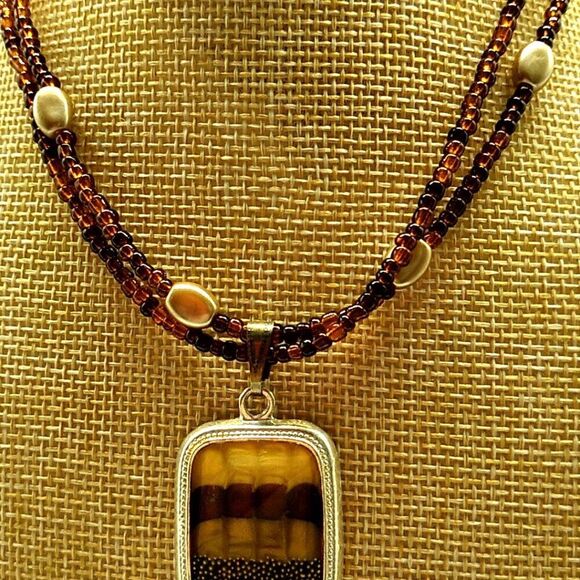 VTG Kenneth Cole 2-Strand Necklace Beaded Earth Tone Enamel Pendant Faux Pearls - Picture 14 of 15